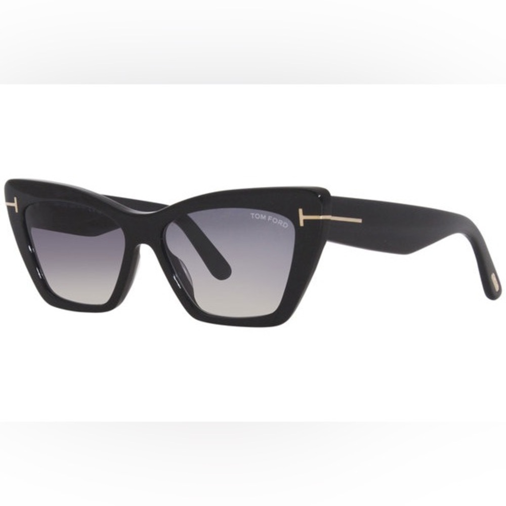 AUTHENTIC Tom Ford black sunglasses